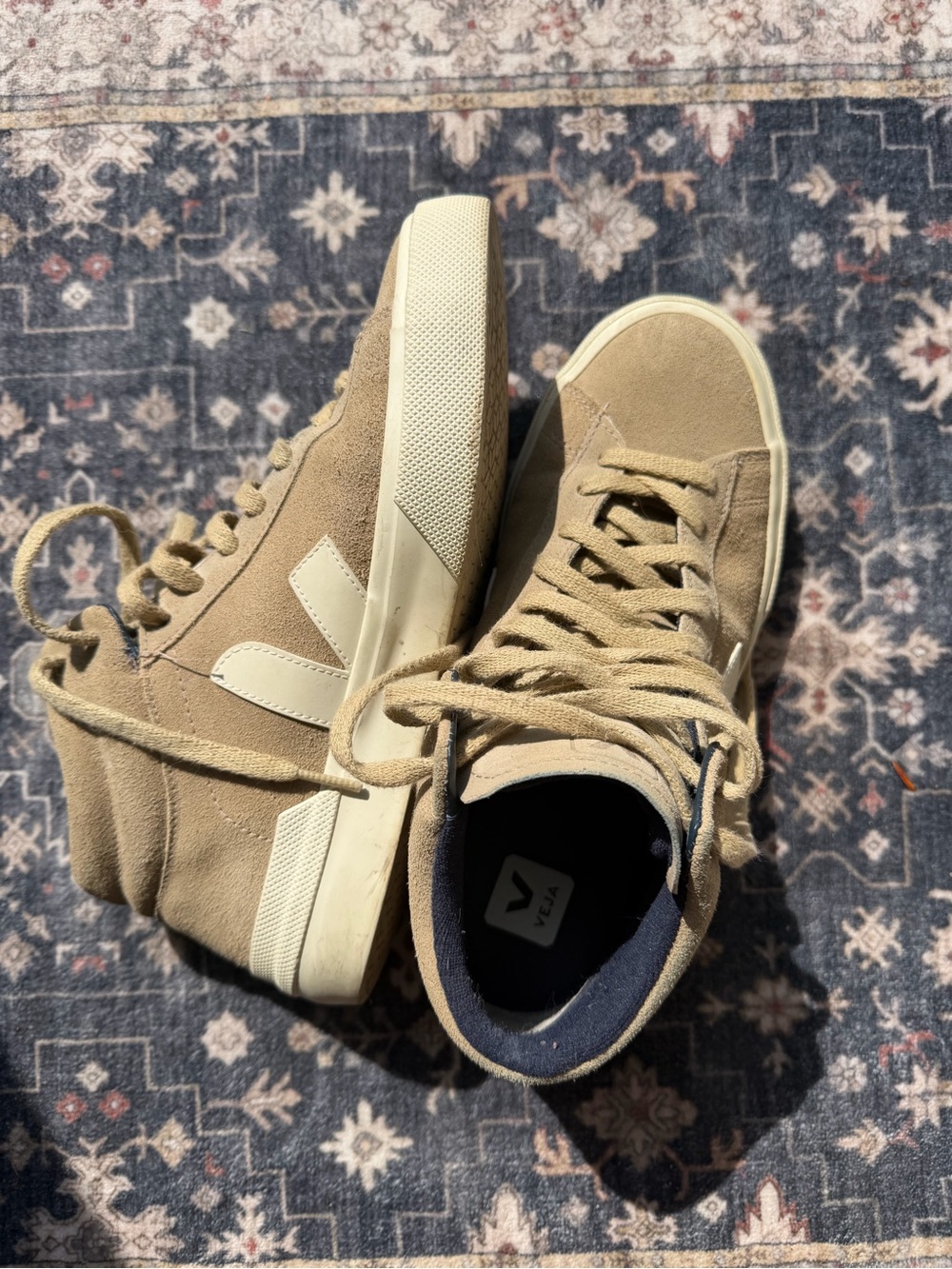 Veja Beige Suede High-Top Sneakers with Cream Accents - Picture 3 of 4